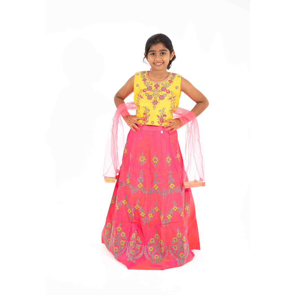 RISHA KIDS LEHNGA SUIT - KIDS-GIRLS : PEHNAWA - 08/05/23 RC4050