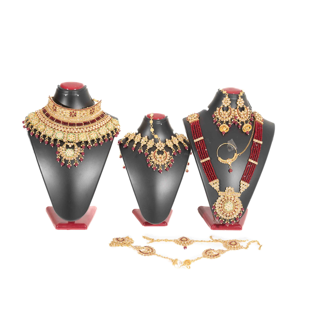 VEDIKA  BRIDAL NECKLACE SETS EMK